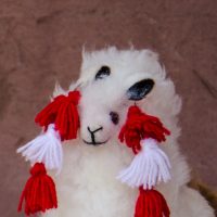 LLA-037 Fluffy Alpaca with long ear tassels